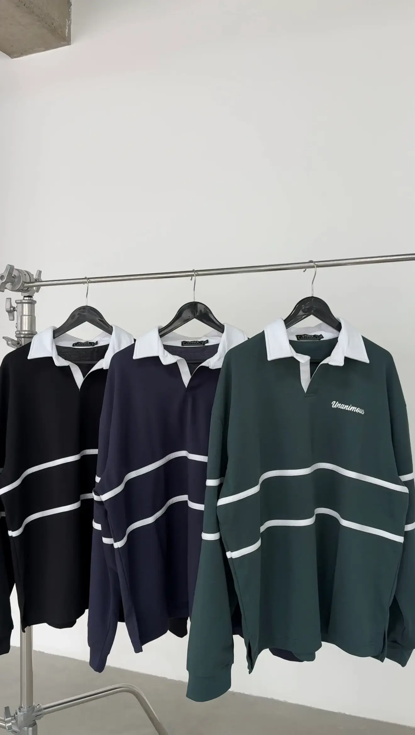 Line Polo T-Shirt - fixed gallery image